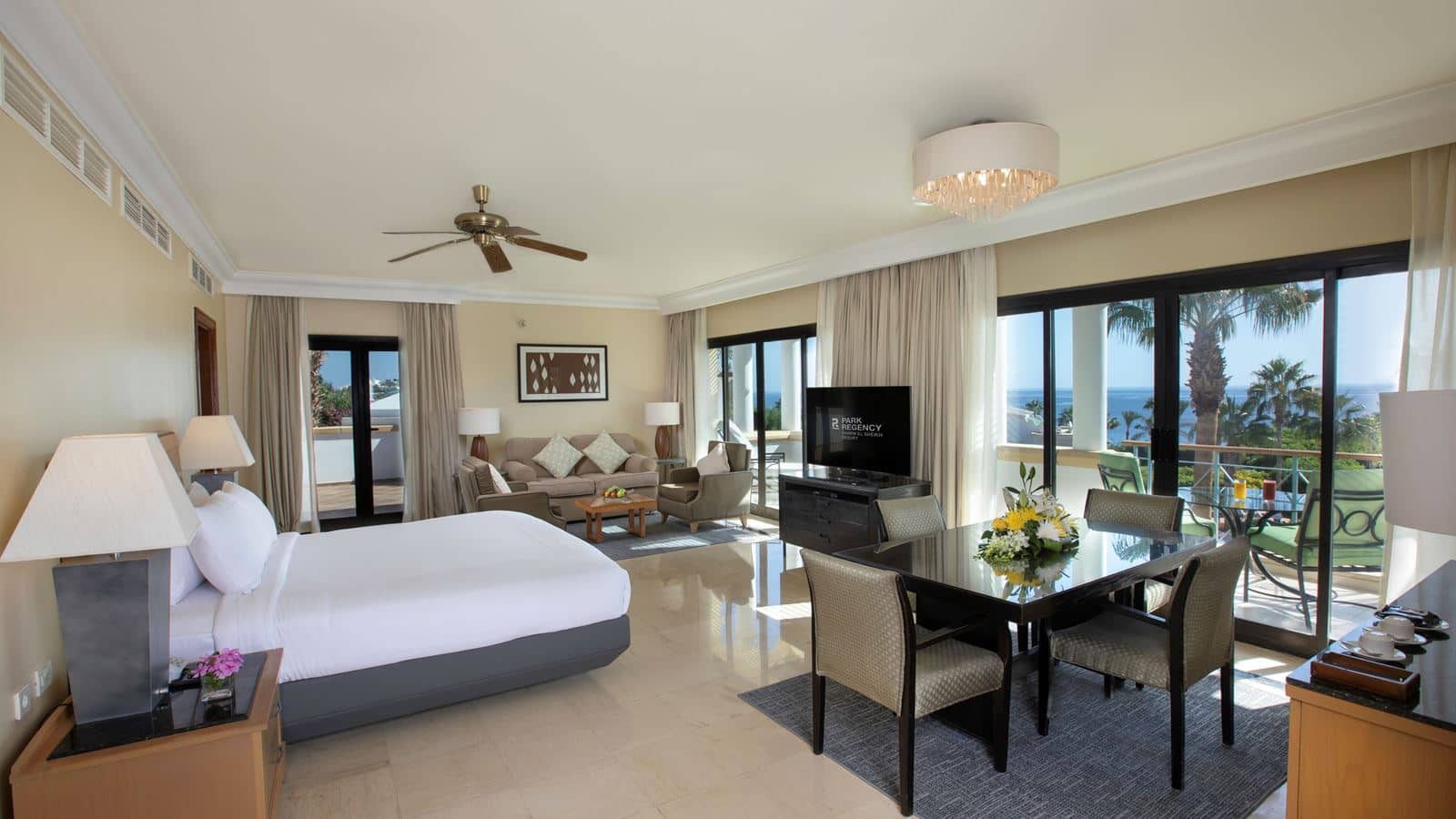 rooms-parlor-suite
