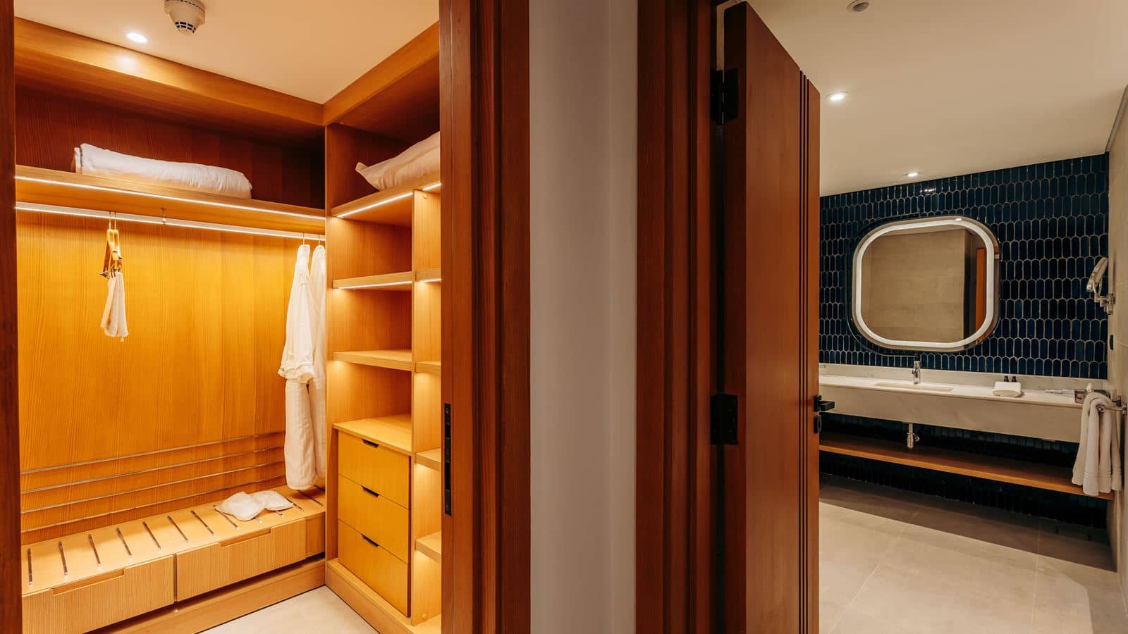 rooms-royal-villa