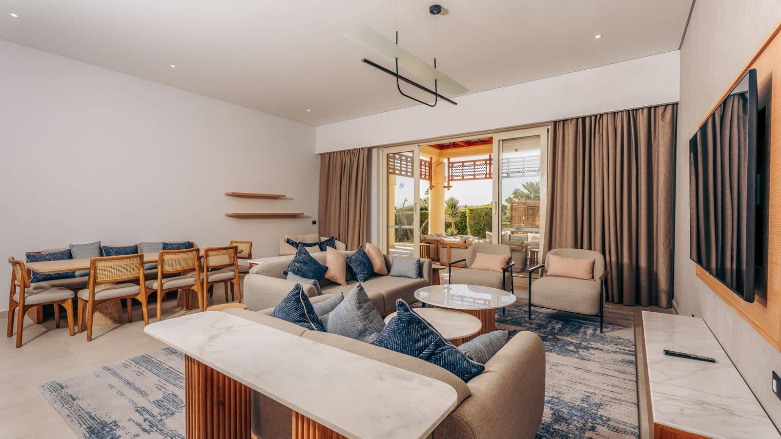 rooms-royal-villa