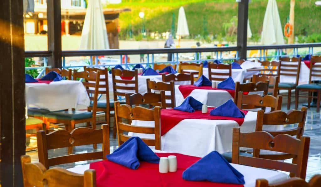 restaurants-restaurants