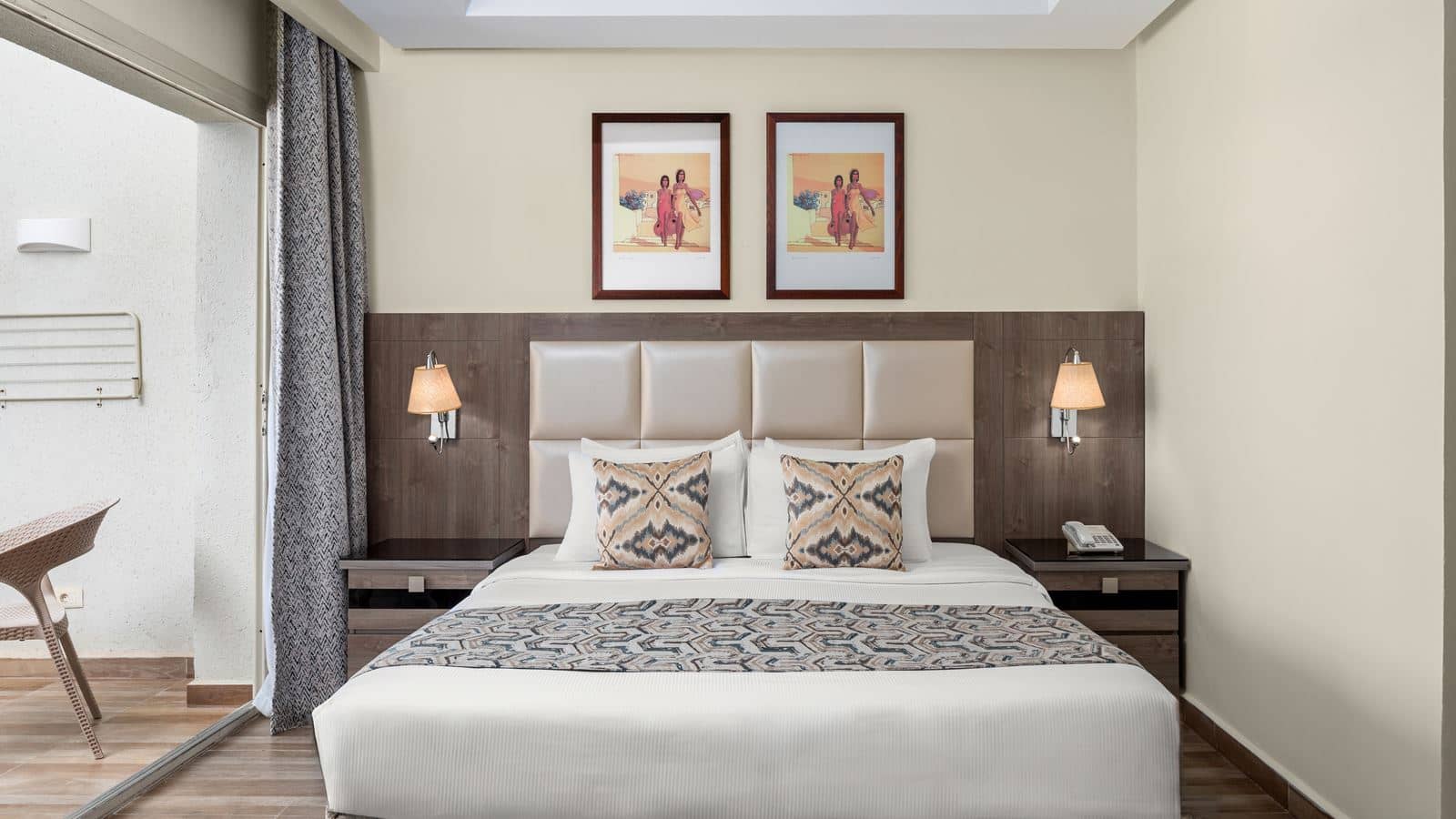 rooms-room-superior-lagoon-view