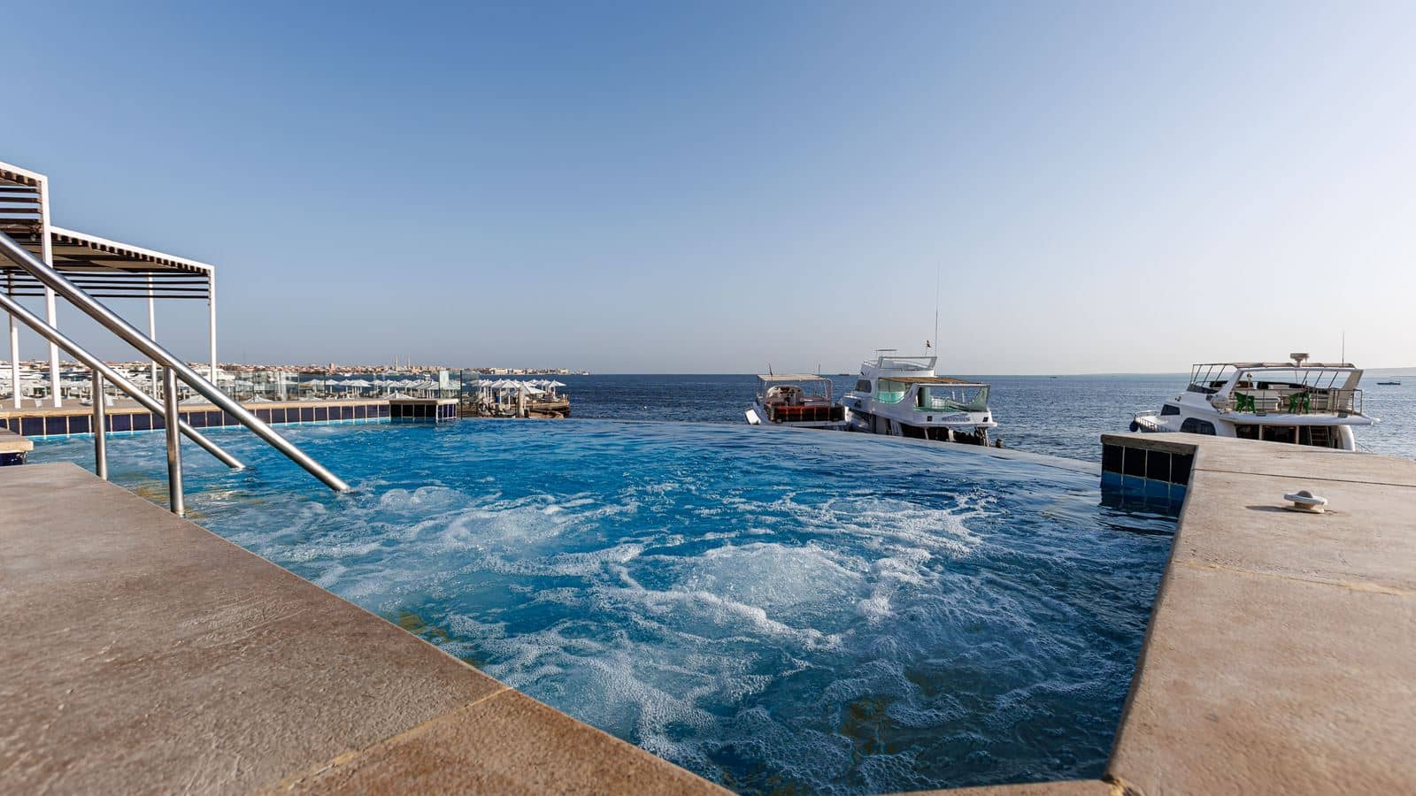 pools-outdoor-pool