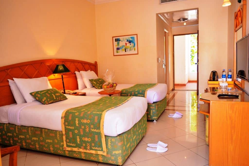 rooms-standard-room