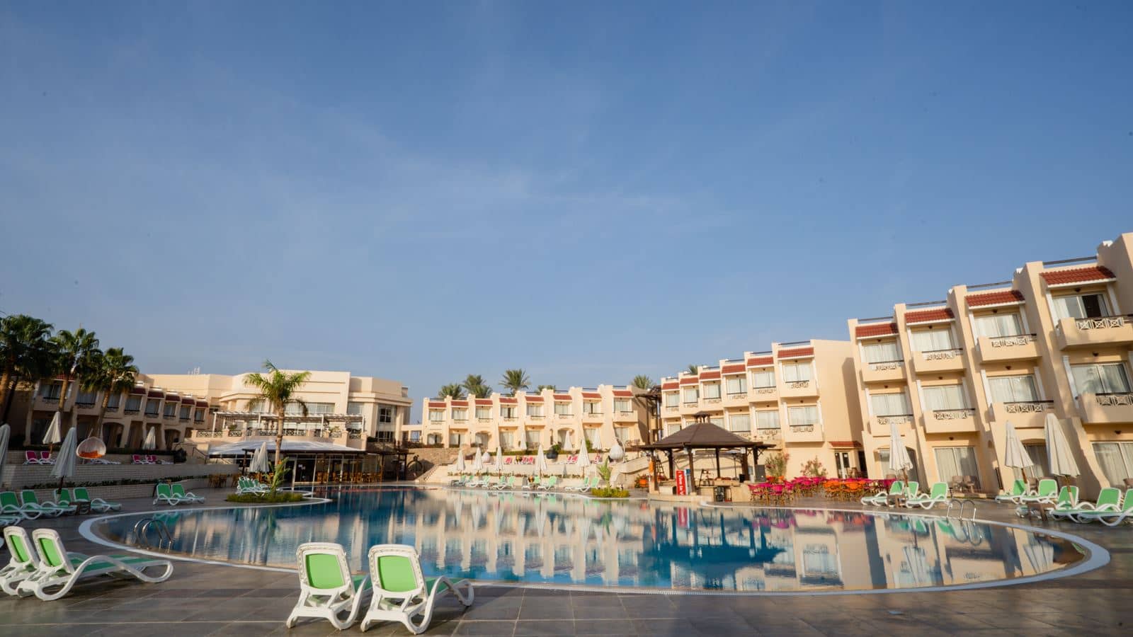 bars-relax-pool-bar