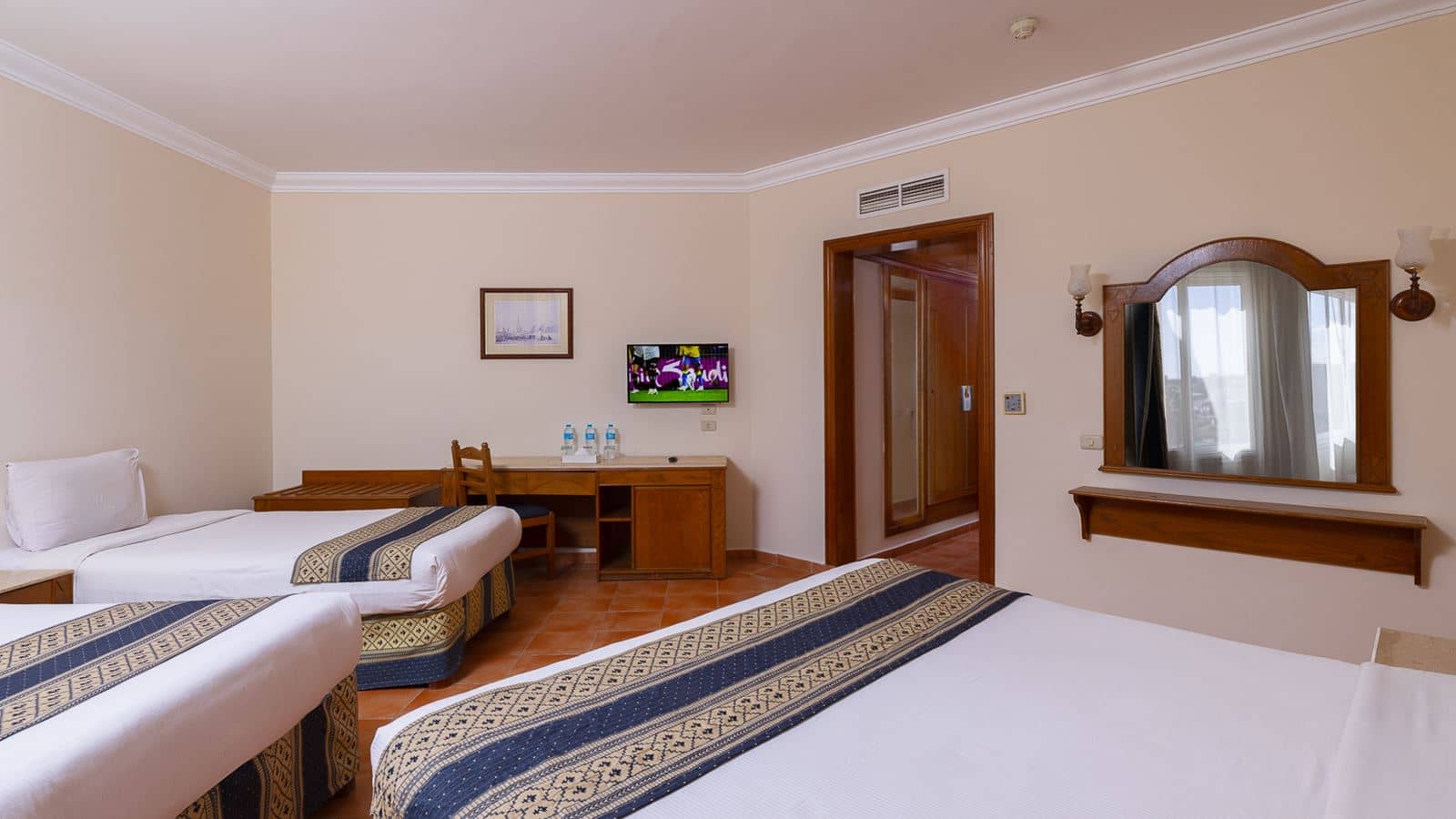 rooms-family-room