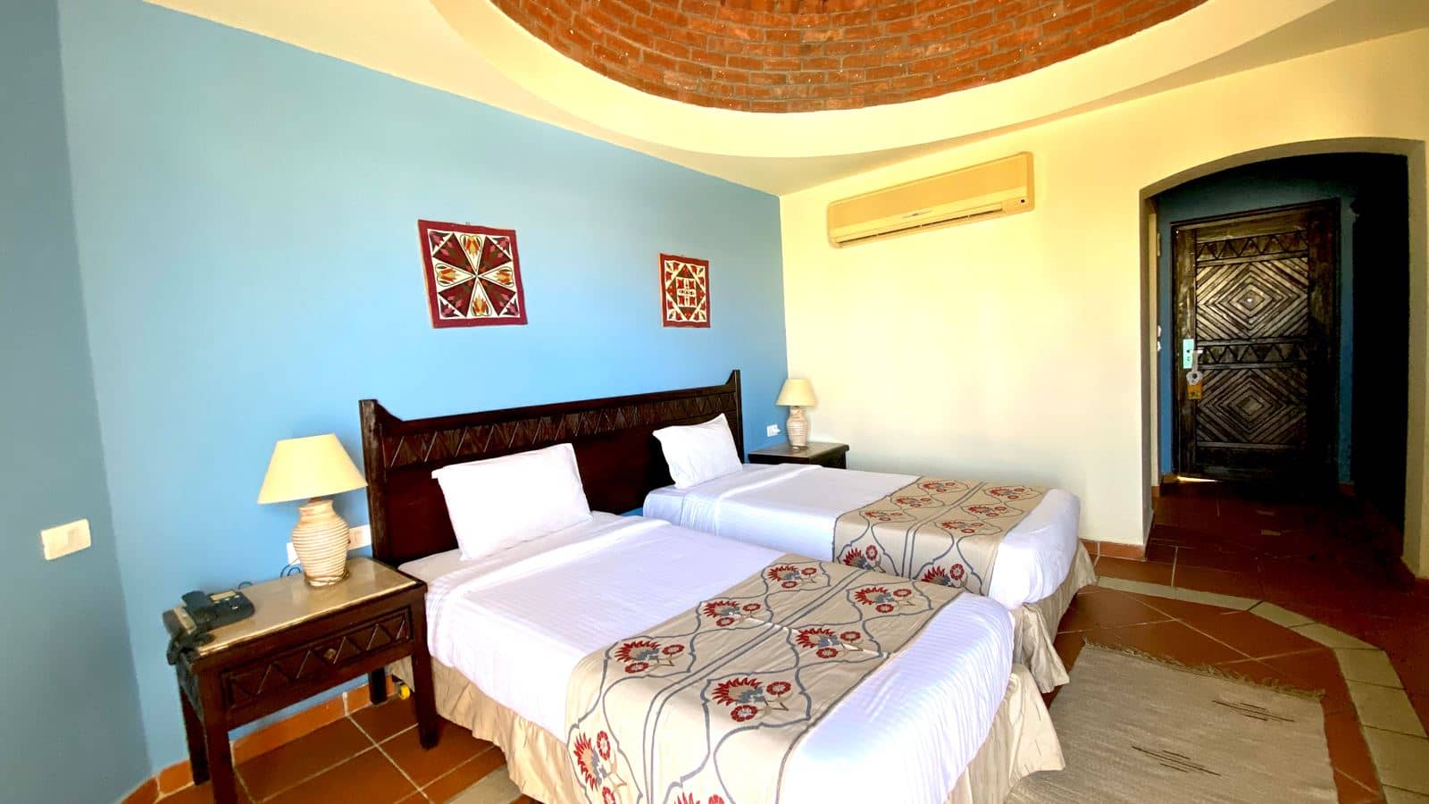 rooms-standard-room-sea-view