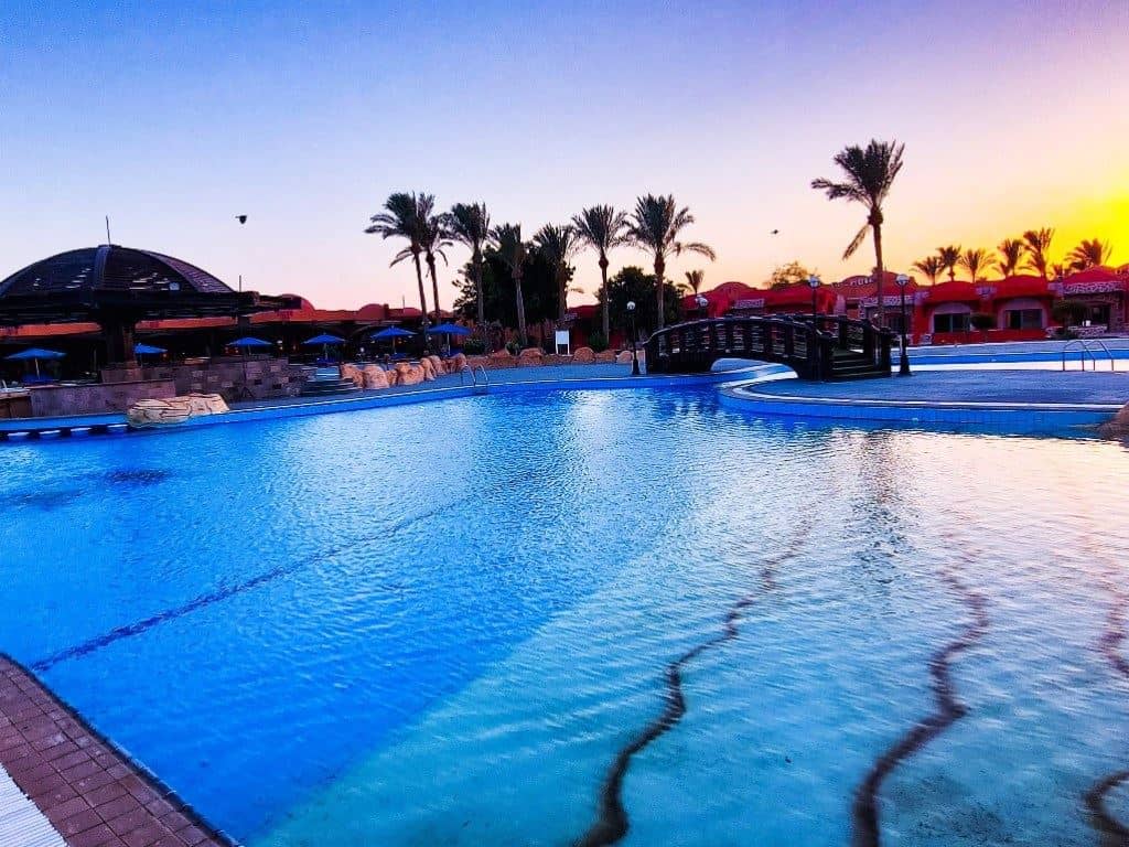 pools-pools