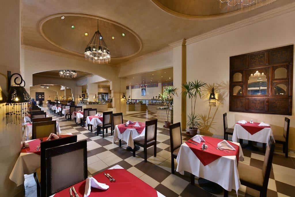 restaurants-restaurants