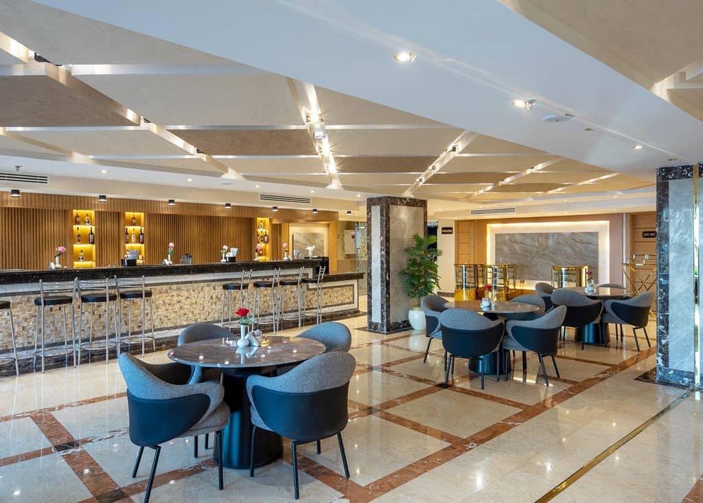 bars-lobby-bar