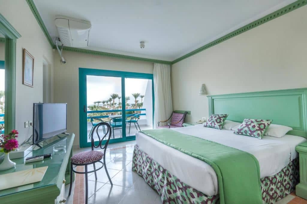 rooms-standard-room