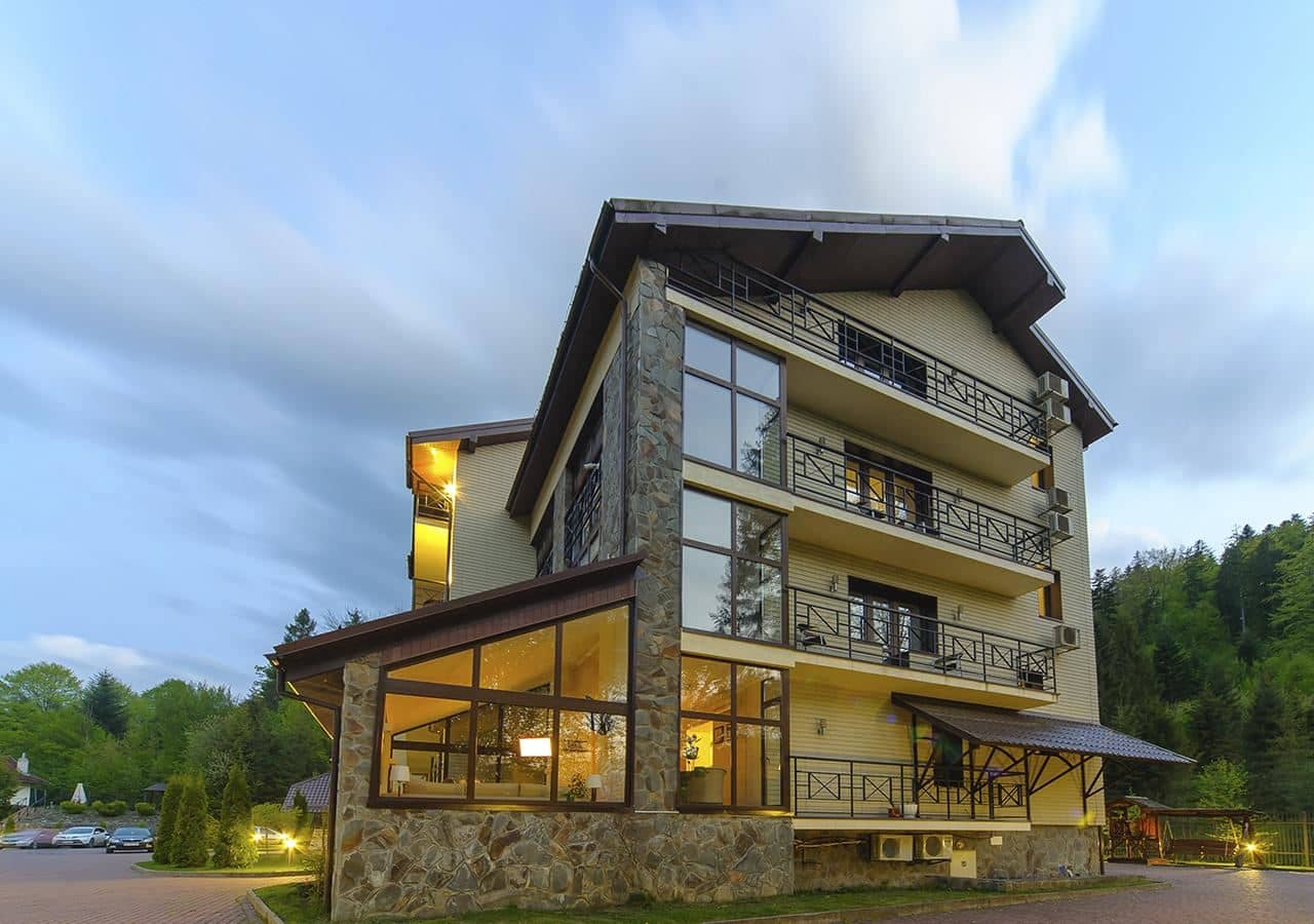 general-main-building