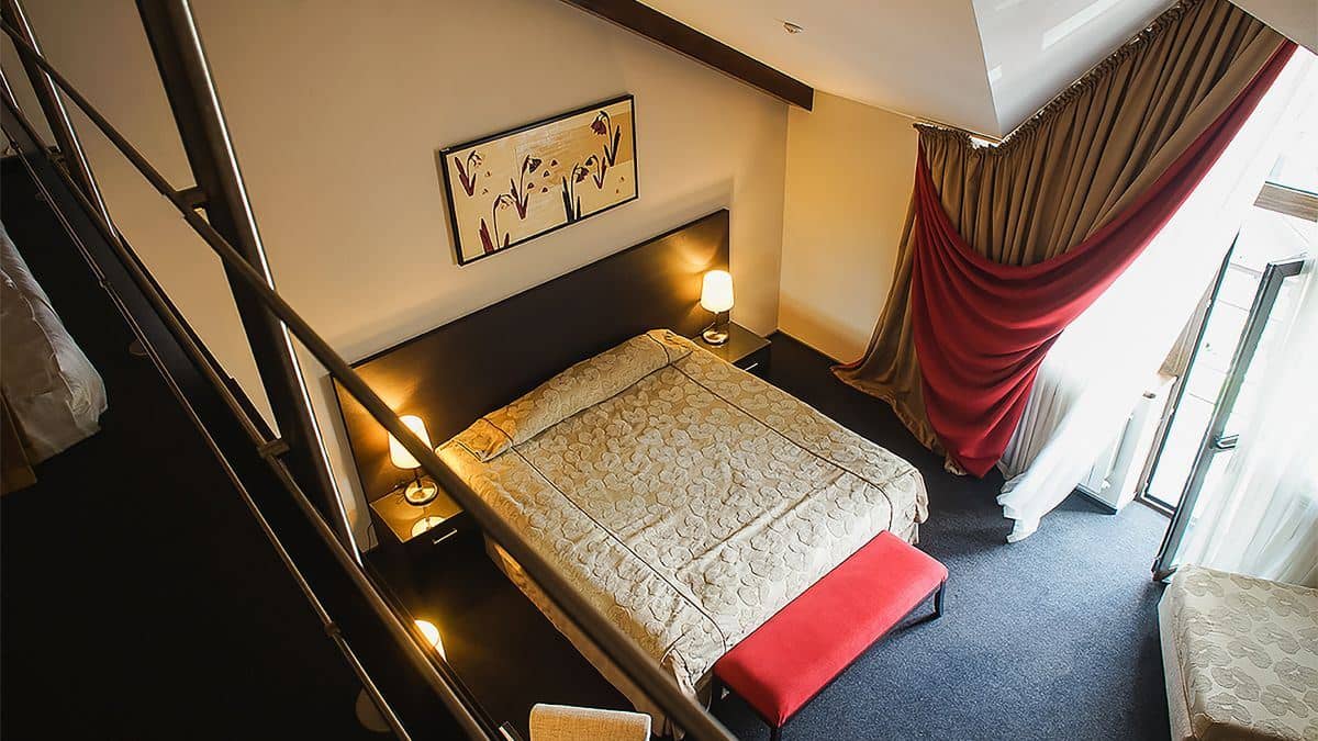 rooms-suite