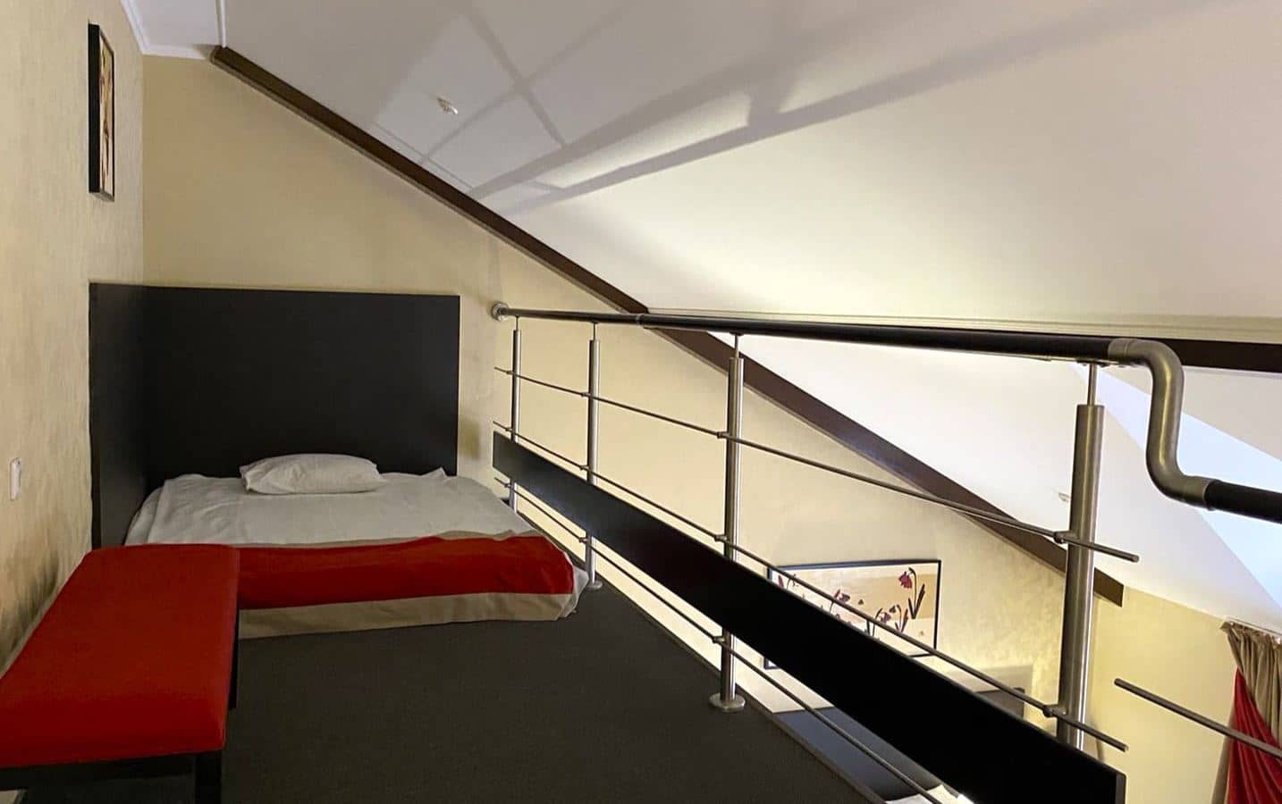 rooms-suite-view