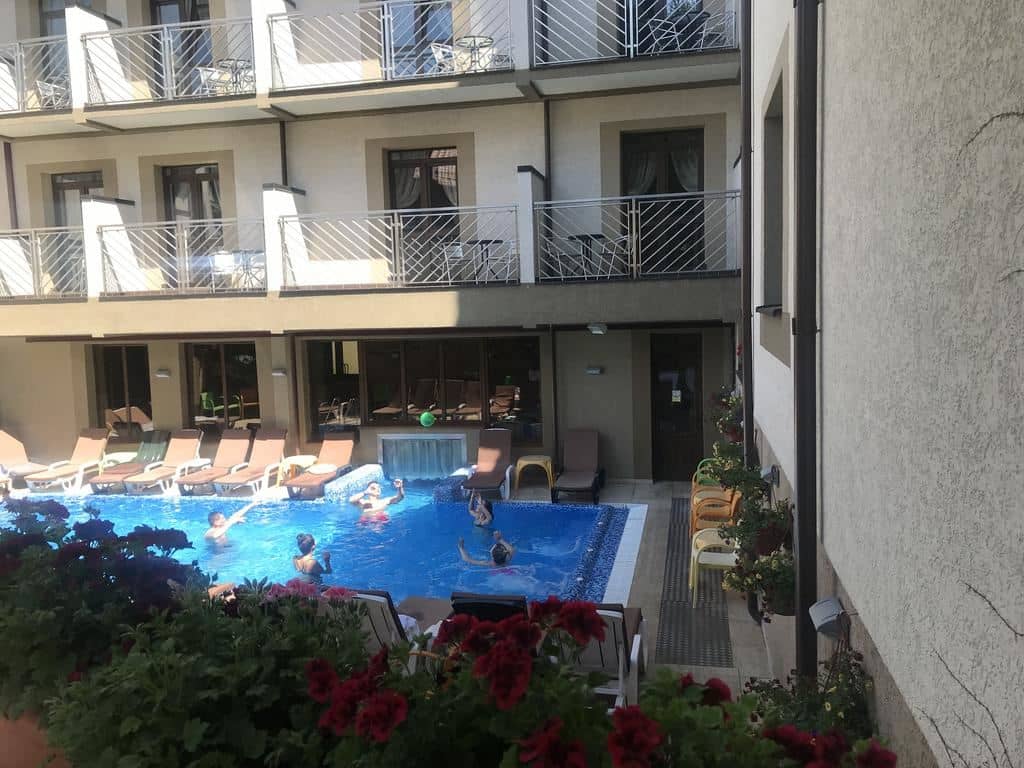 pools-pools