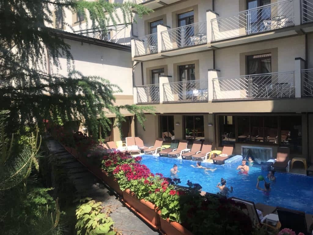 pools-pools
