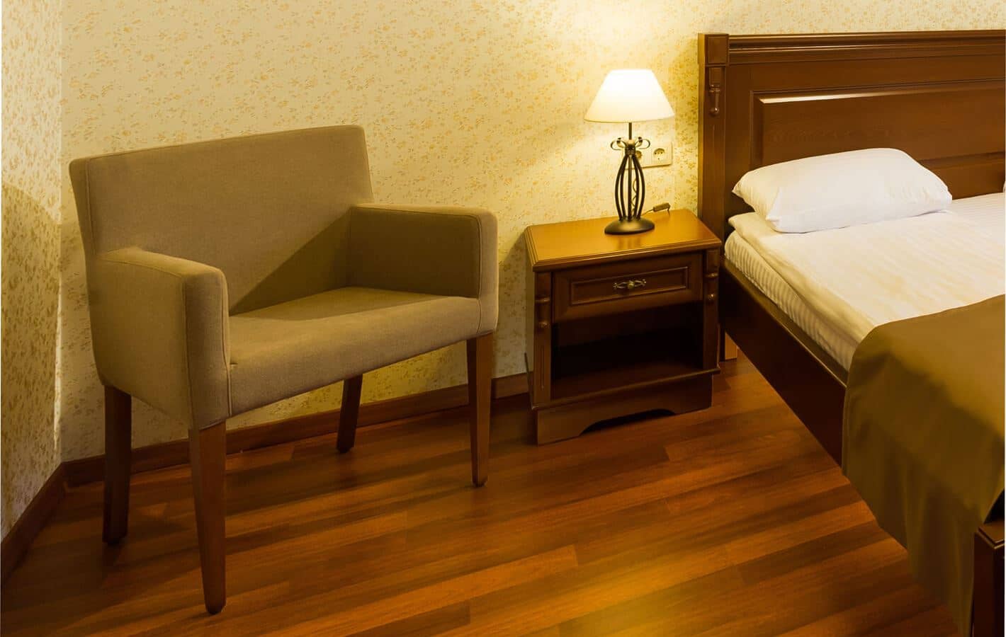 rooms-studio--apartment-plus