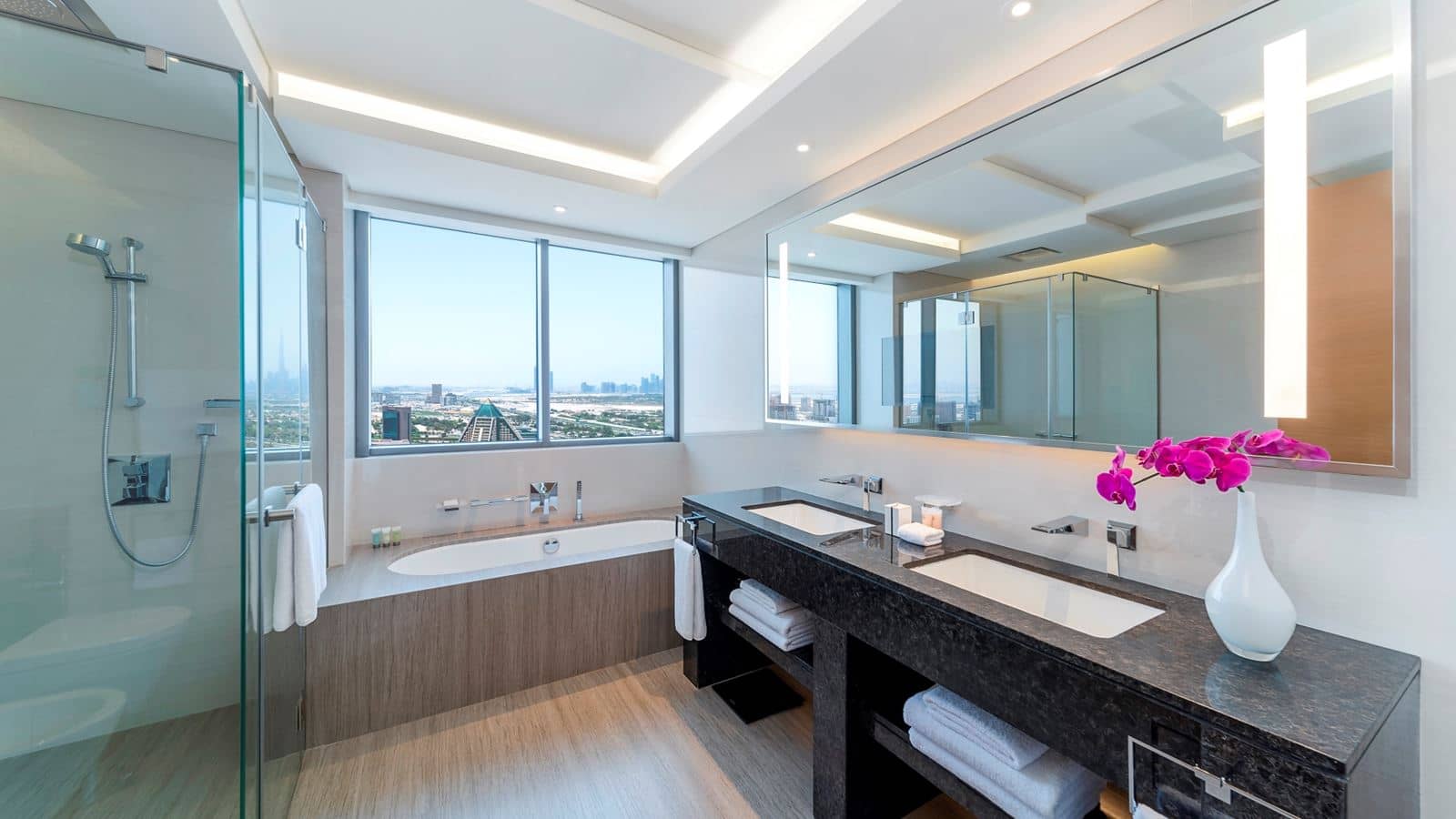 rooms-creek-view-room