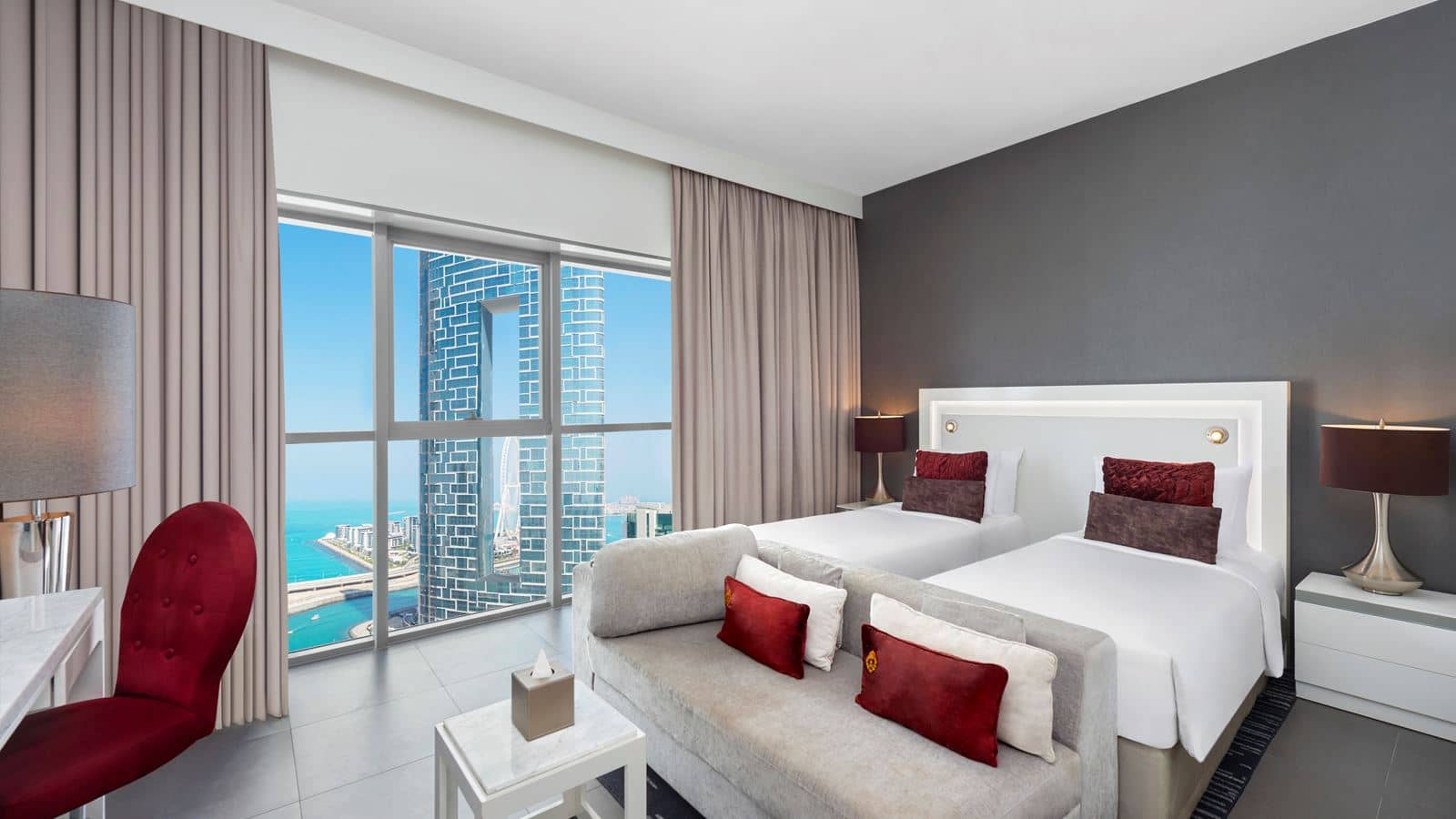 rooms-deluxe-room