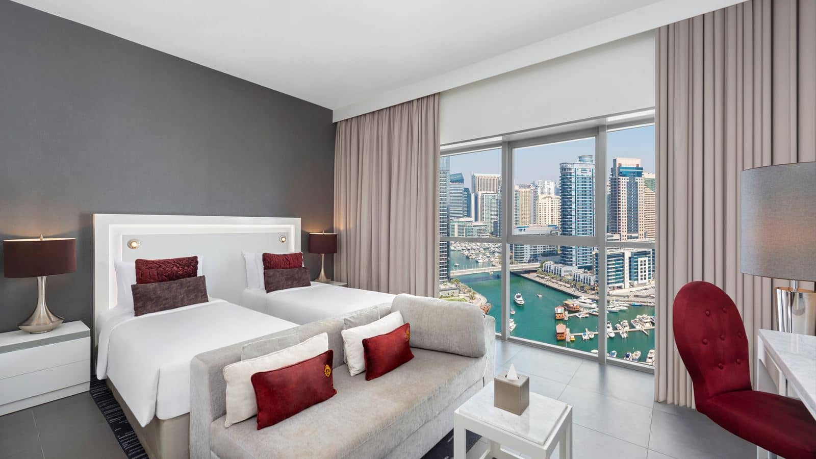 rooms-deluxe-room