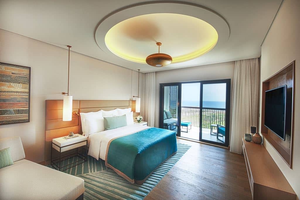 rooms-resort-suite