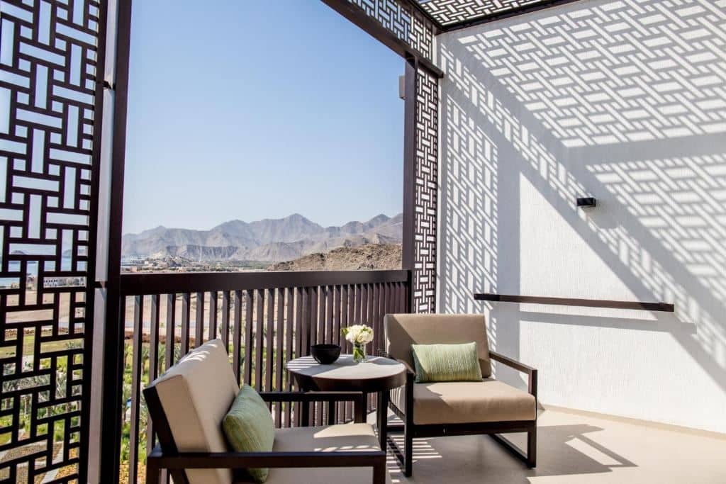 rooms-classic-garden-view-room