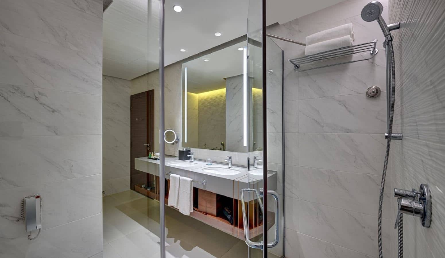 rooms-deluxe-studio