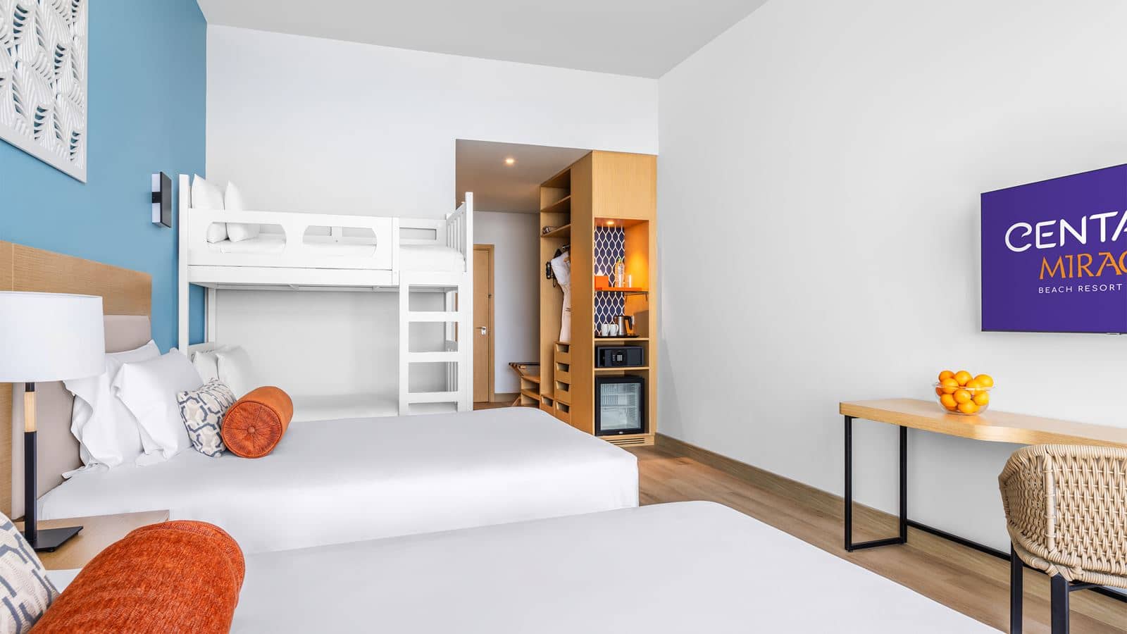rooms-mirage-family-room-sea-view-with-bunk-beds