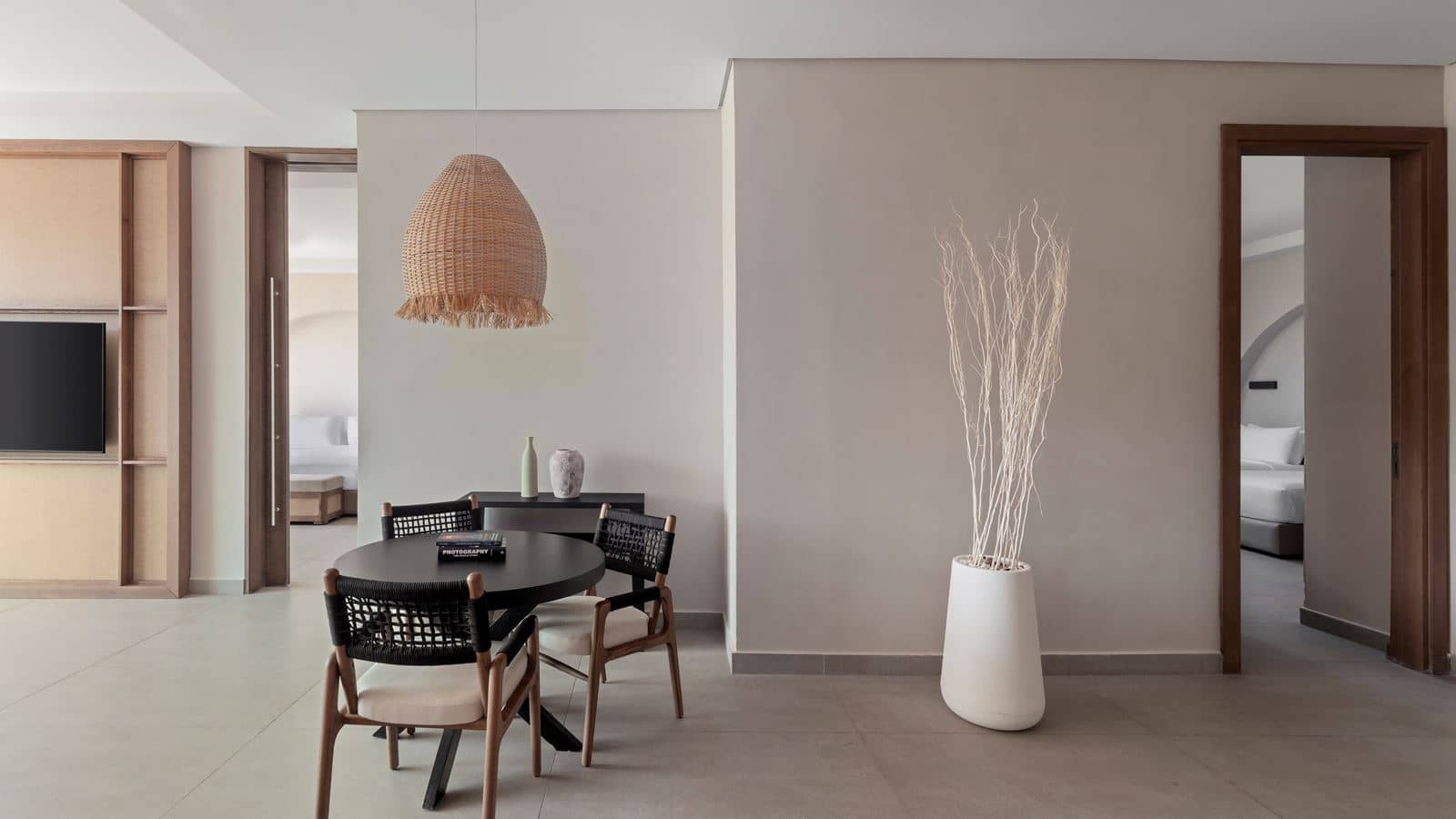 rooms-two-bedroom-senior-suite