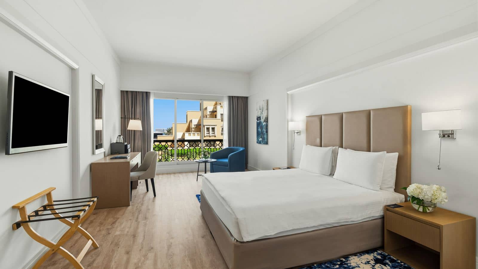 rooms-deluxe-garden-room