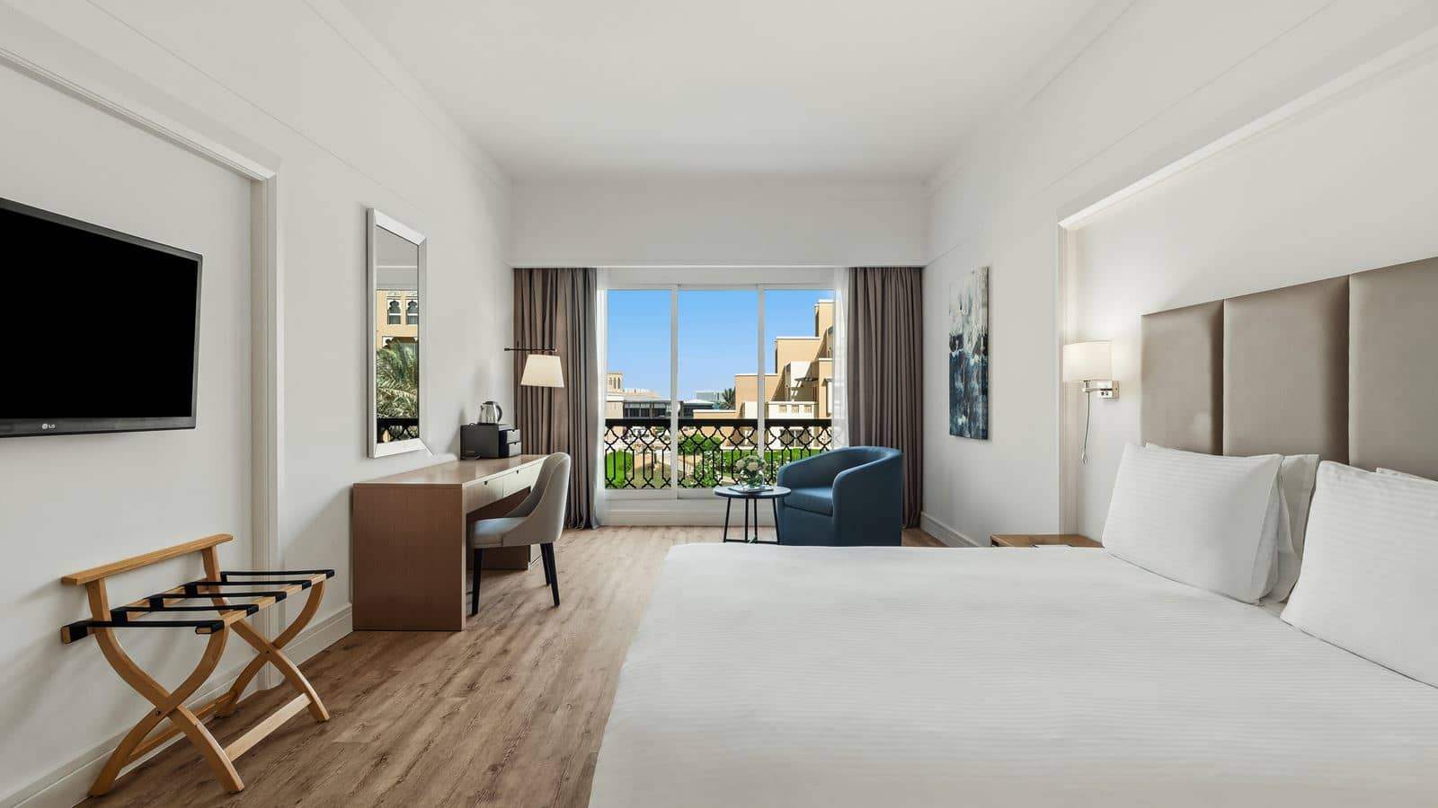 rooms-deluxe-garden-room