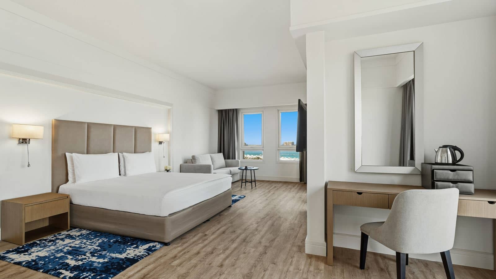 rooms-premium-poolsea-room
