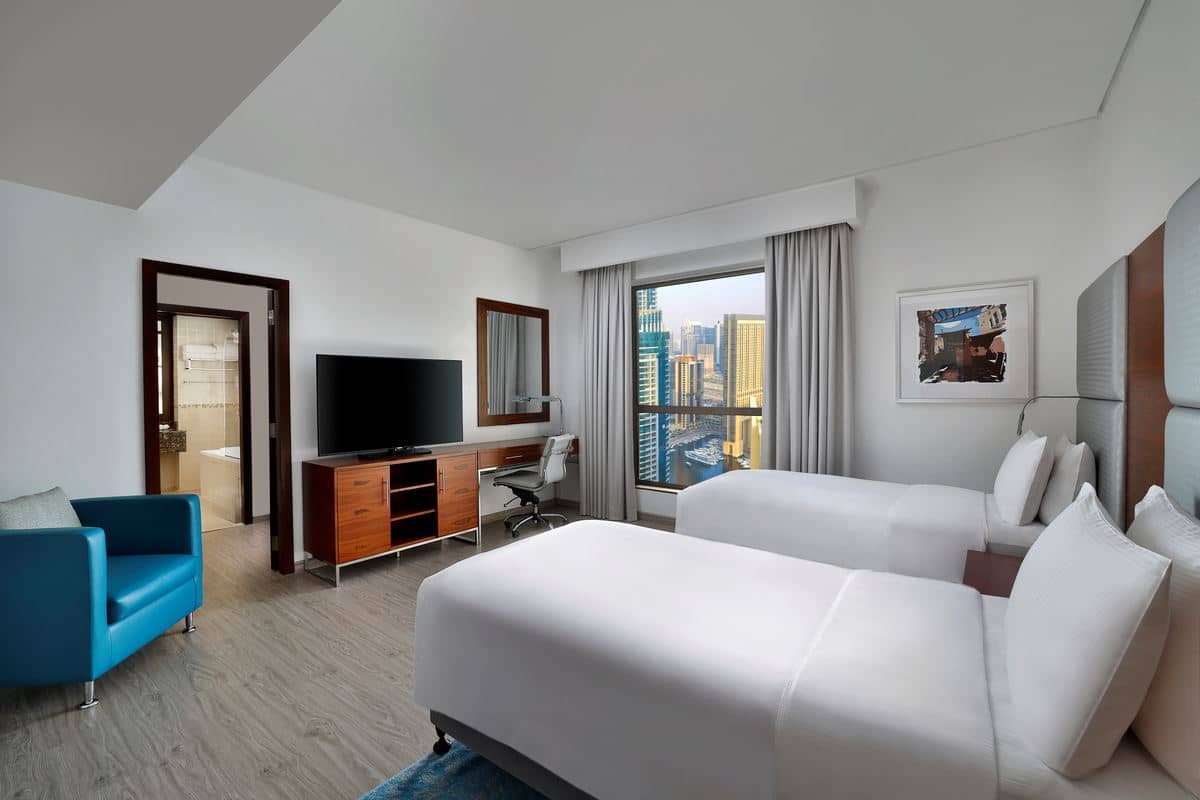 rooms-four-bedroom-family-suite-with-balcony