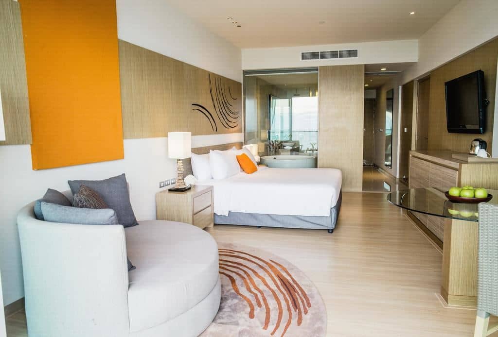 rooms-deluxe-seaview