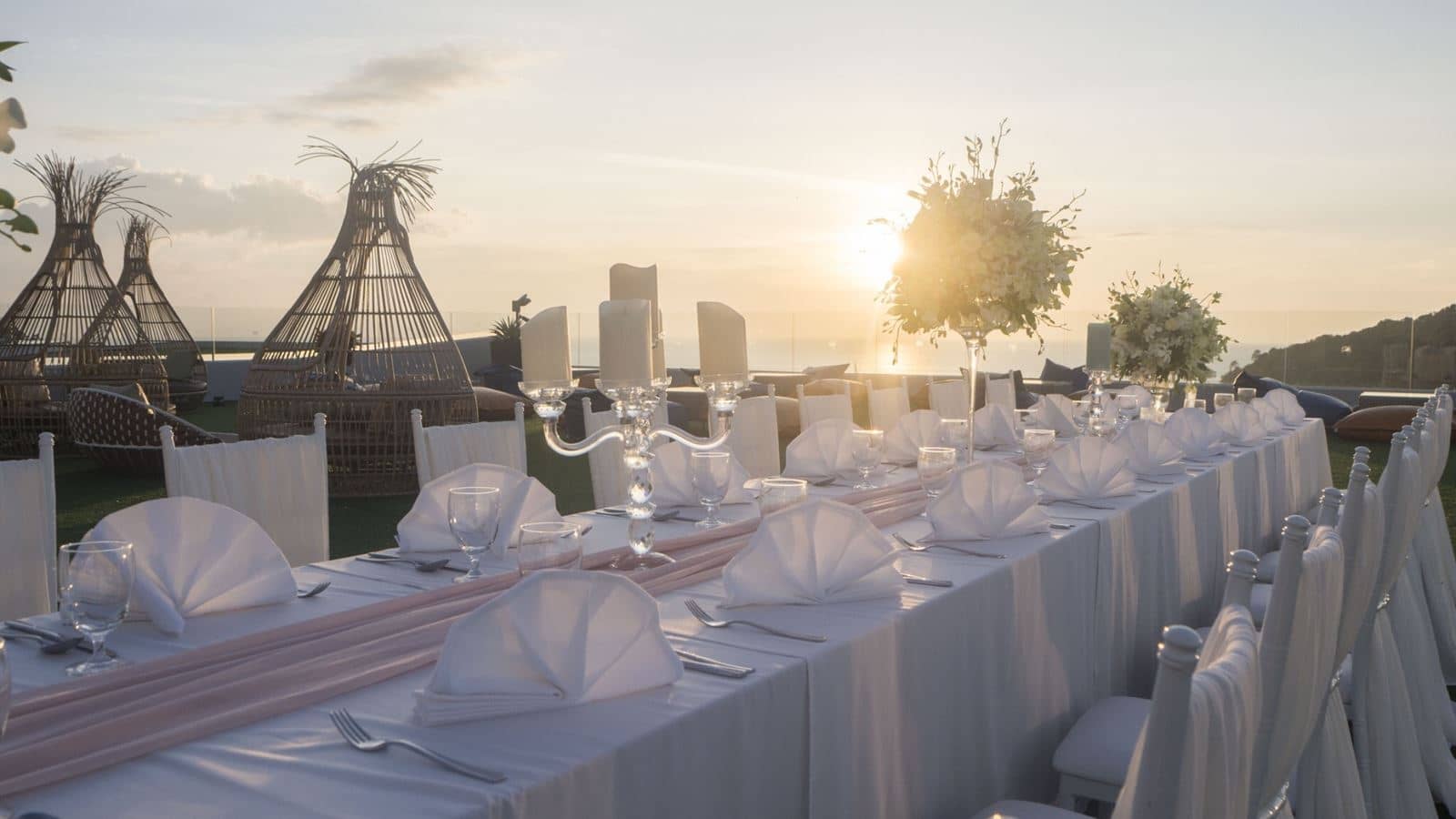 restaurants-diva-sky-lounge