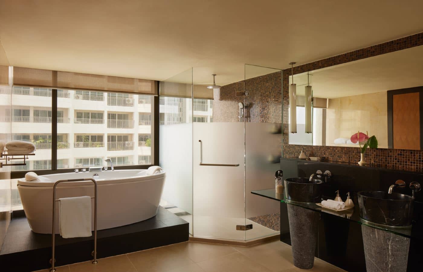 rooms-onebedroom-serenity-suite
