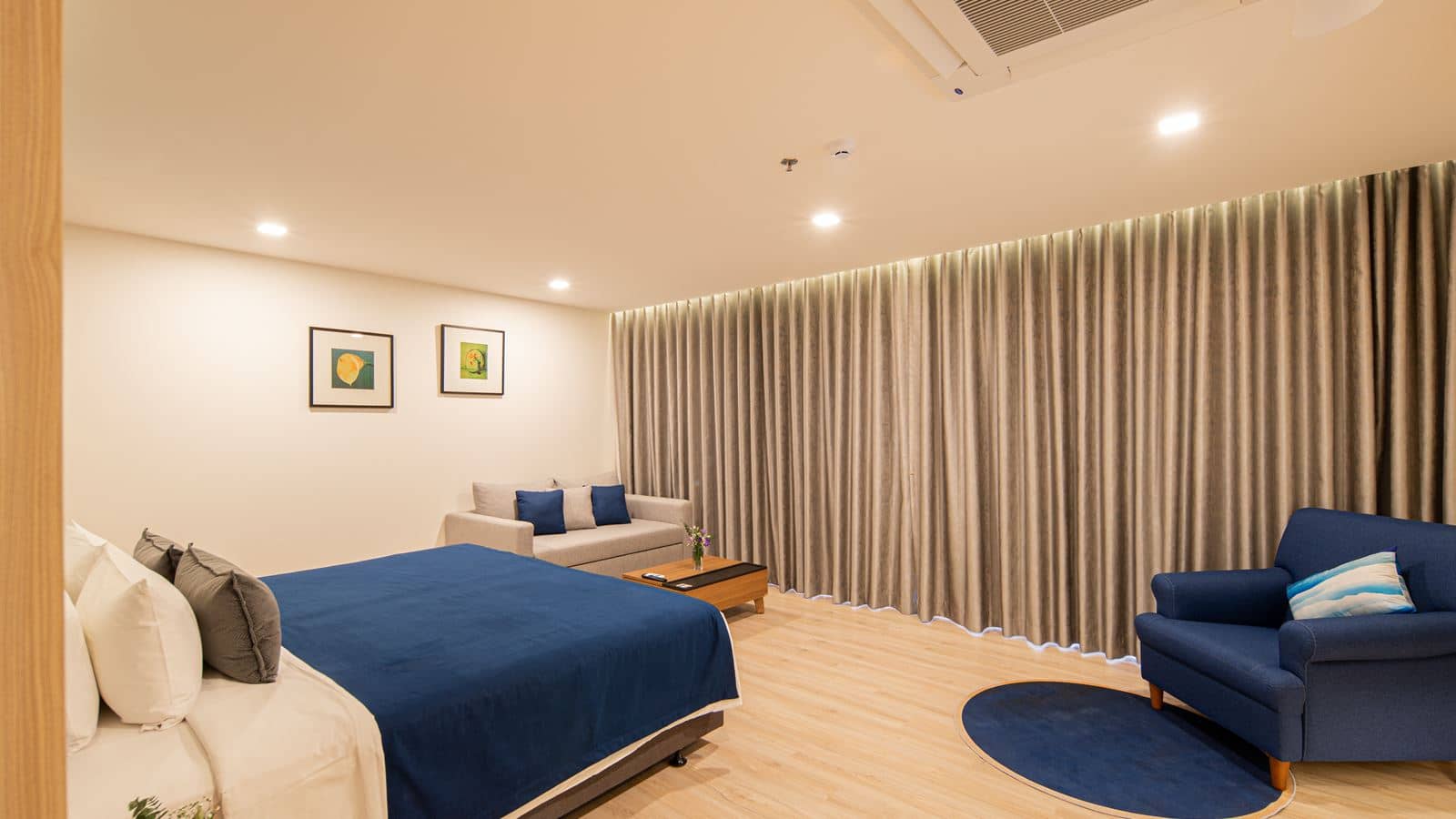 rooms-premier-sea-view