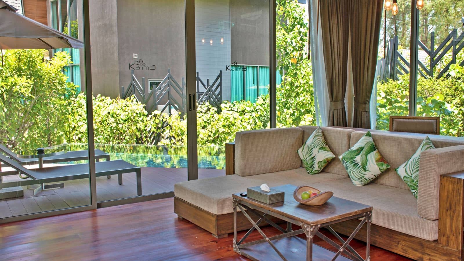 rooms-one-bedroom-private-pool-villa