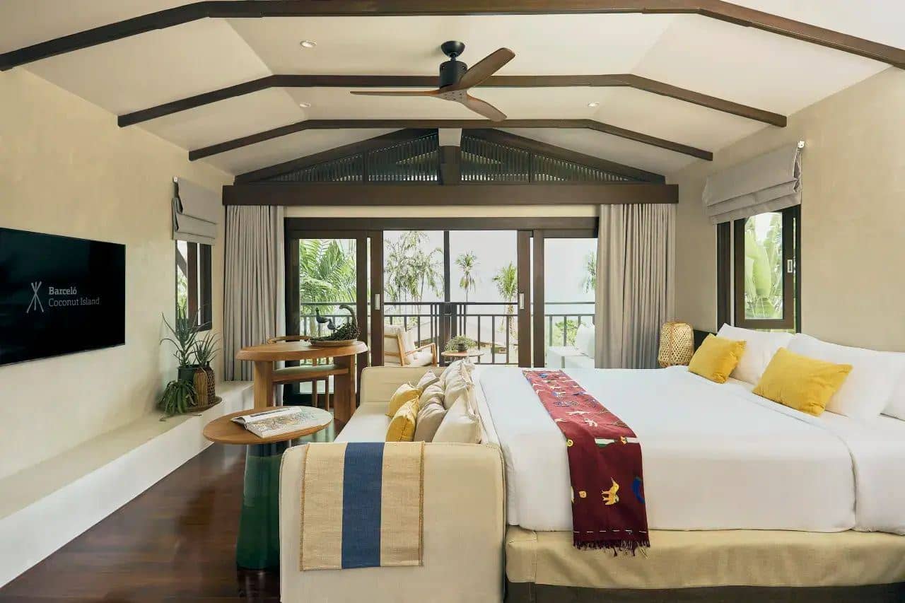 rooms-lux-2-bedroom-grand-sea-view-pool-villa
