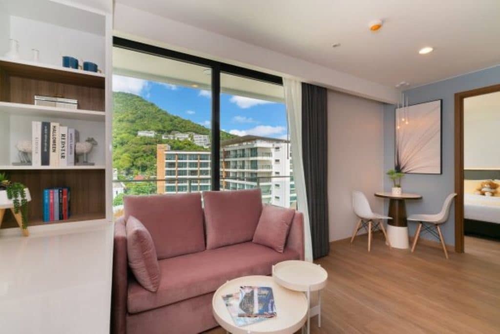 rooms-one-bedroom-mountain-view