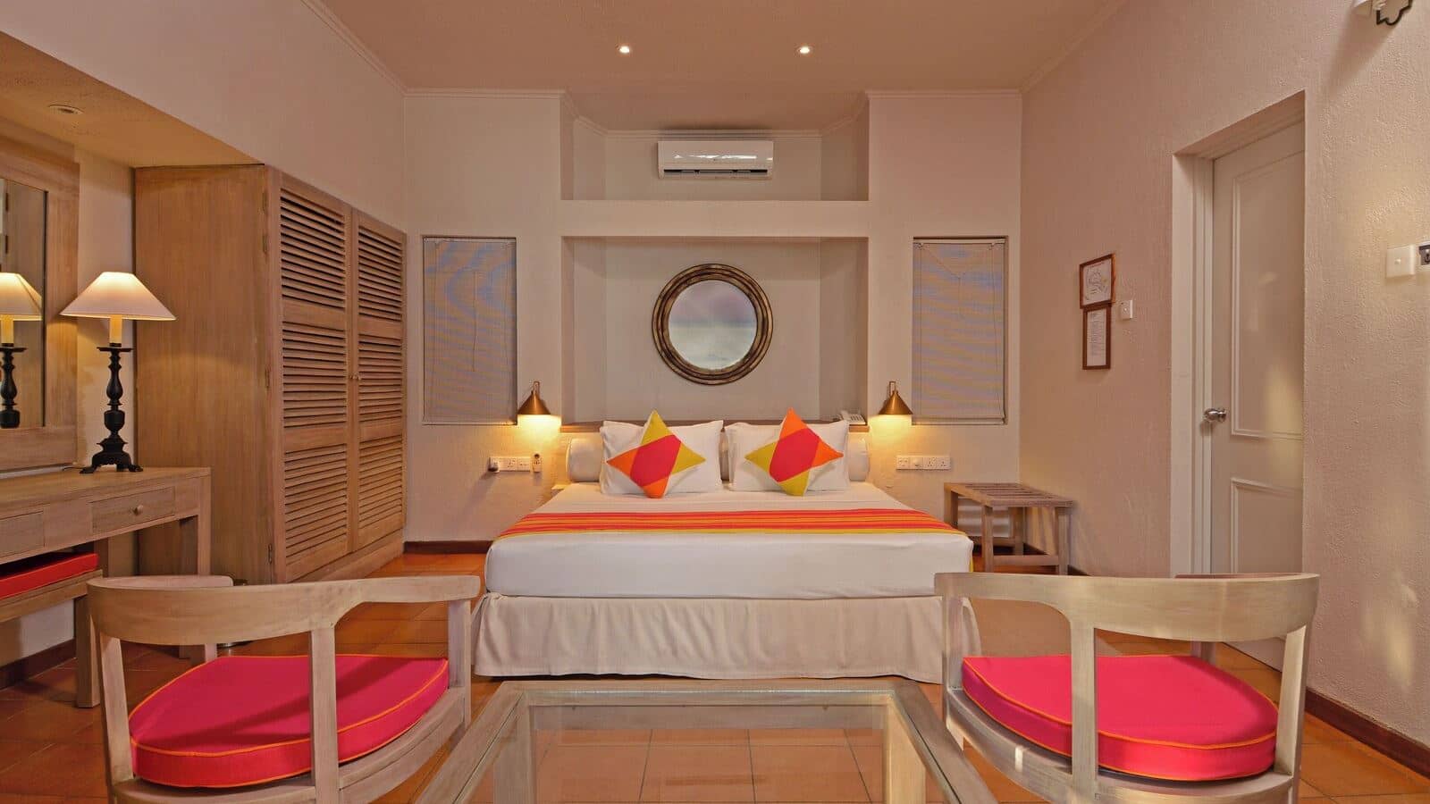 rooms-classic-ocean-view-room