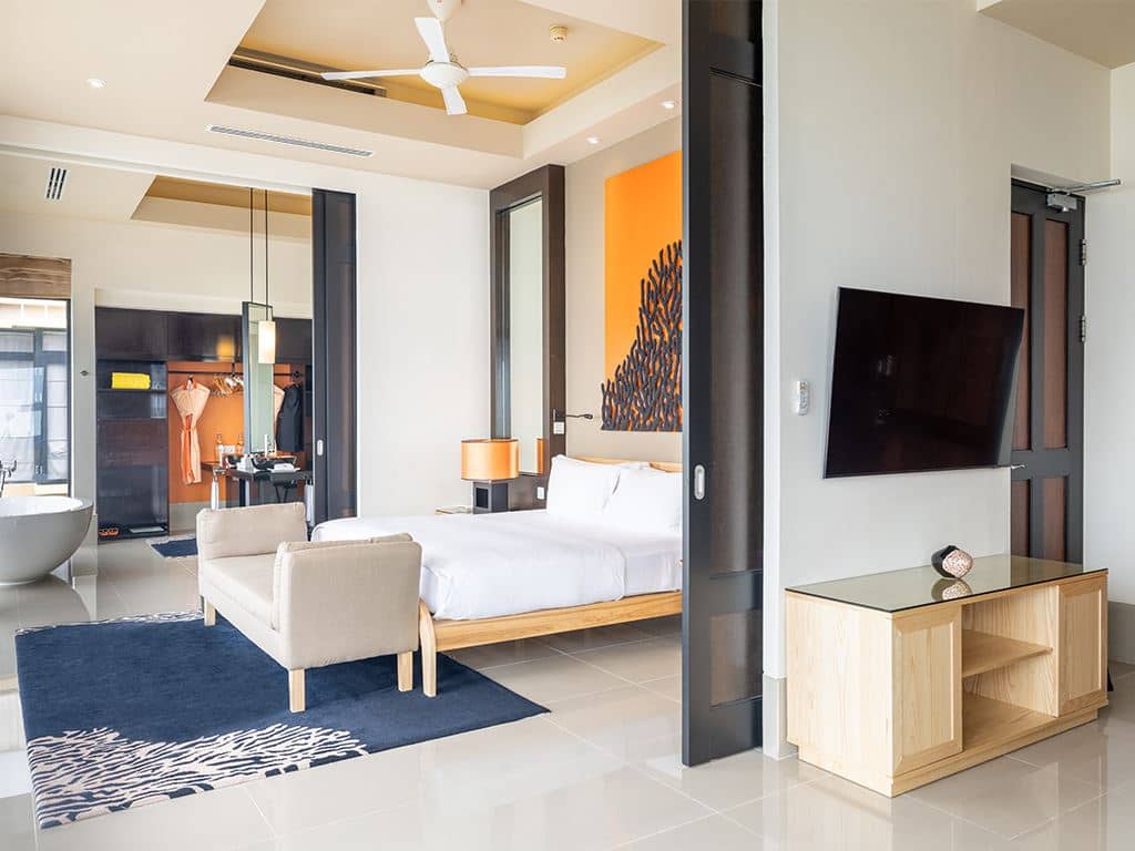 rooms-deluxe-inocean-pool-villa