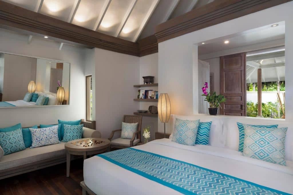 rooms-sunset-beach-pool-villa