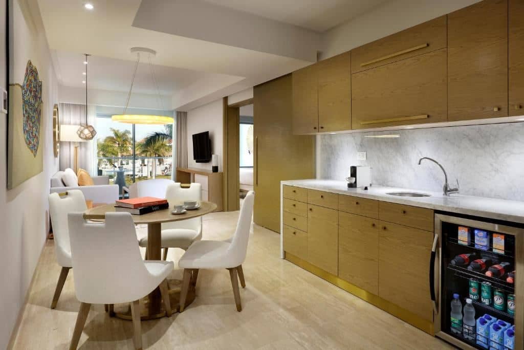 rooms-suite