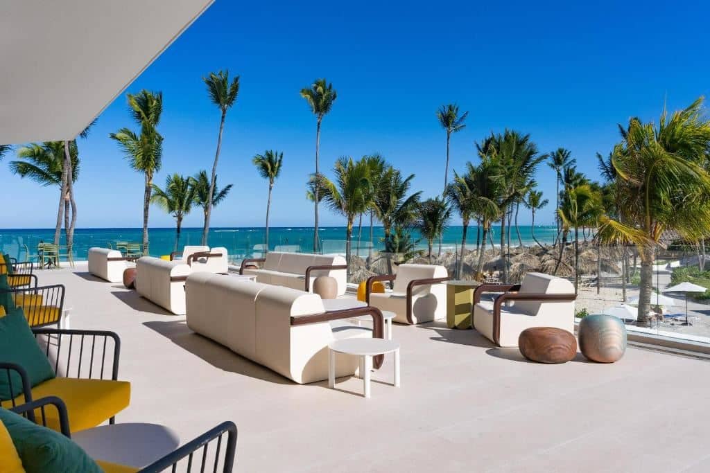 bars-beach-house--rooftop