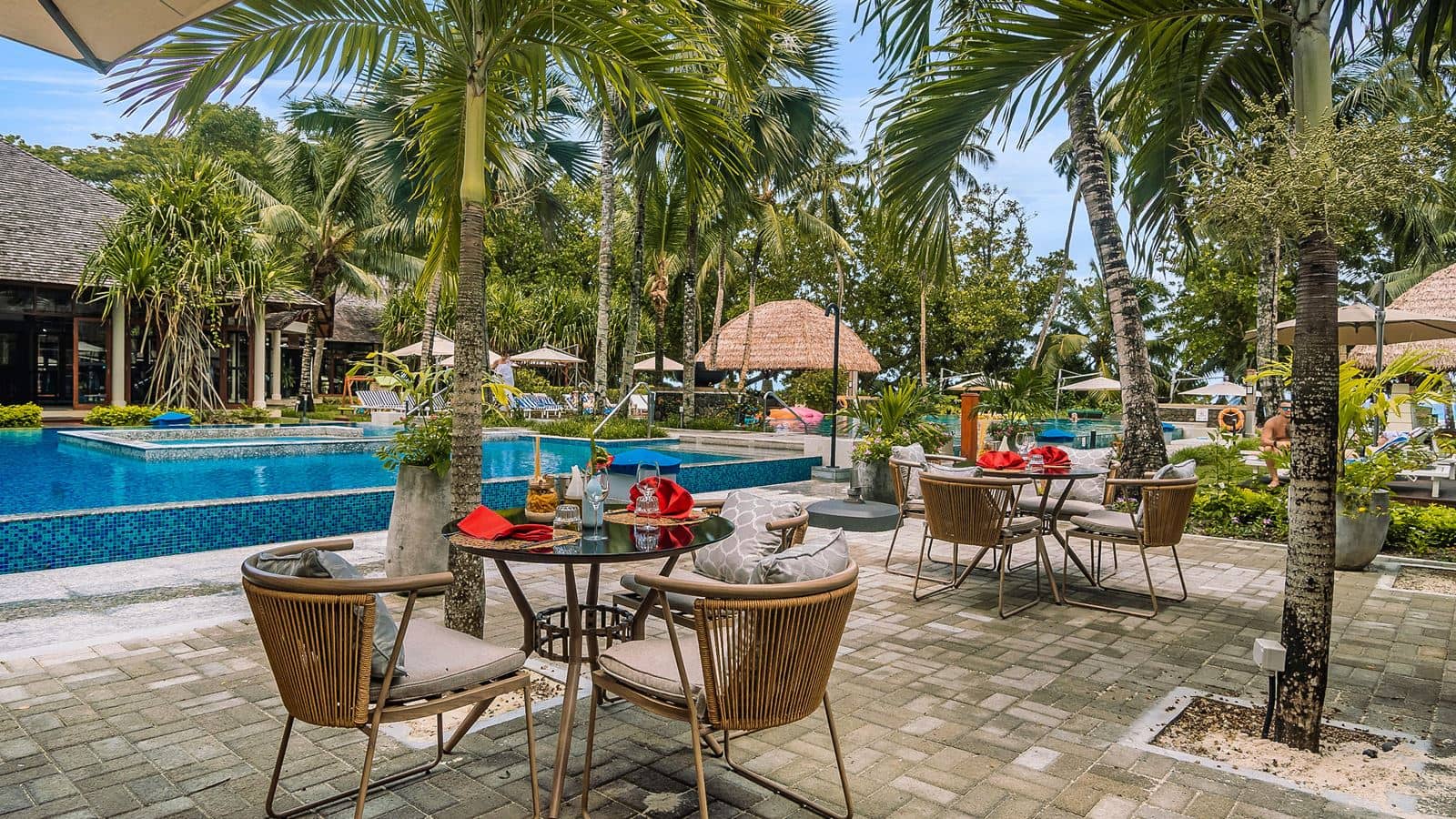 pools-outdoor-pool