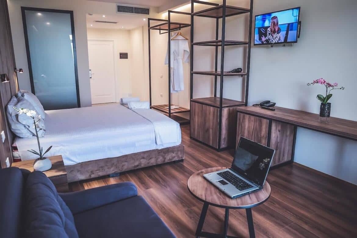 rooms-double-standard-room