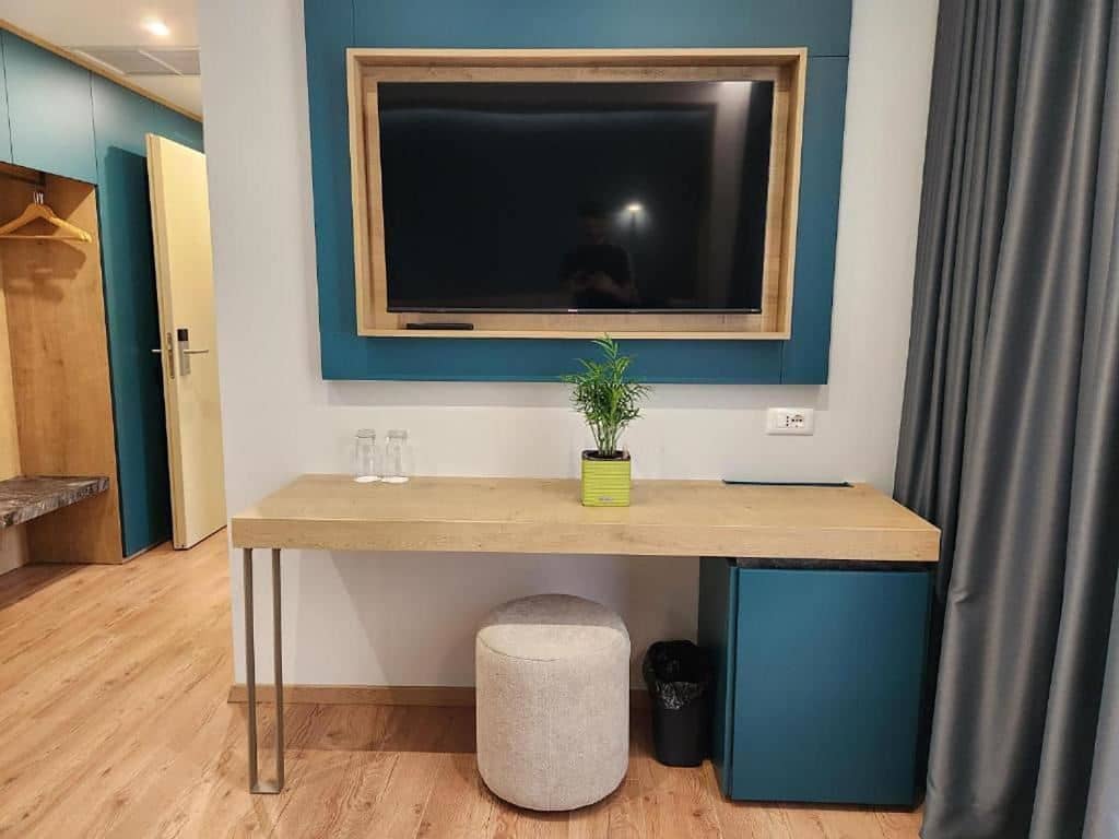 rooms-double-superior-room-mountainview