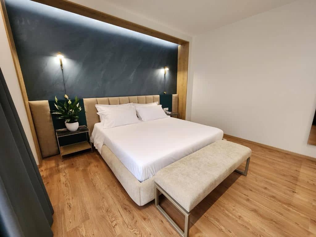 rooms-double-superior-room-mountainview