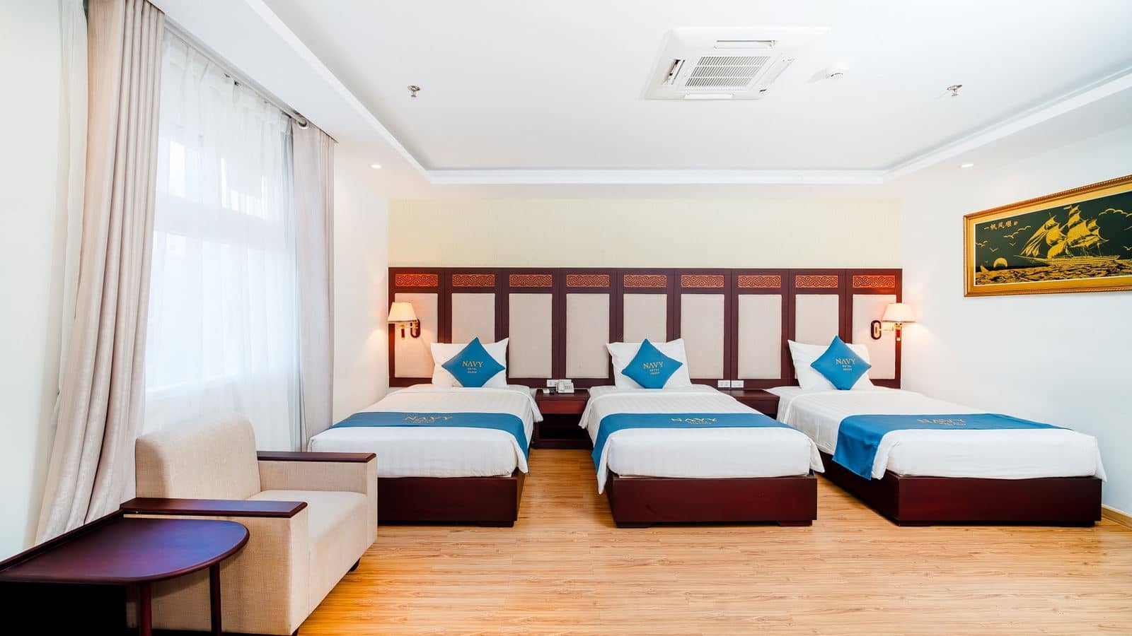 rooms-superior-room