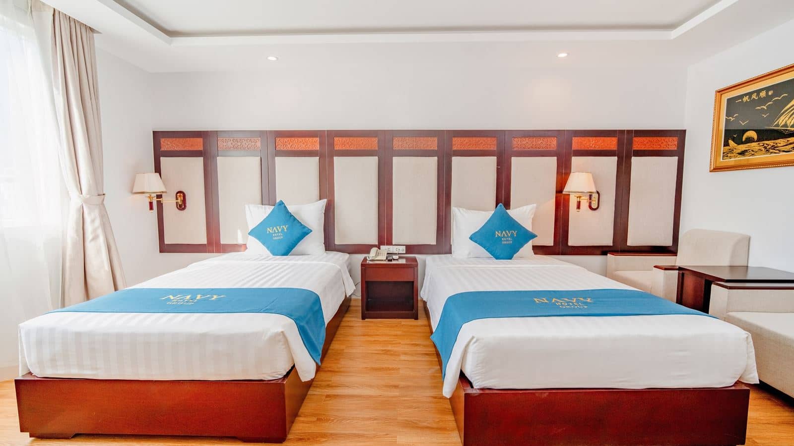 rooms-deluxe-city-view